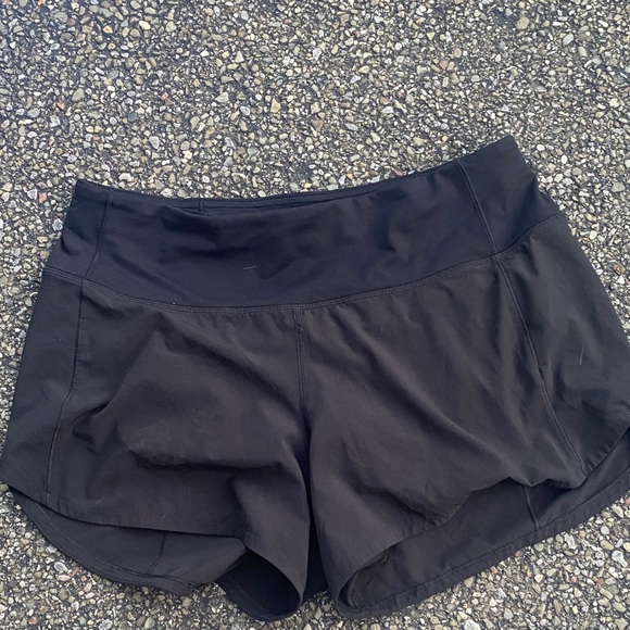 Lululemon Women's Black Athletic Shorts - Picture 1 of 3